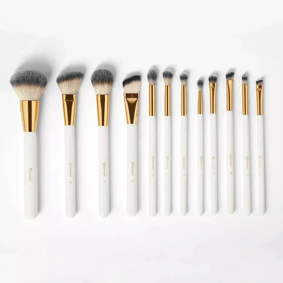 FawaQa | BH Cosmetics | Pink Studded Elegance 12 Piece Brush Set with a Brush Stand