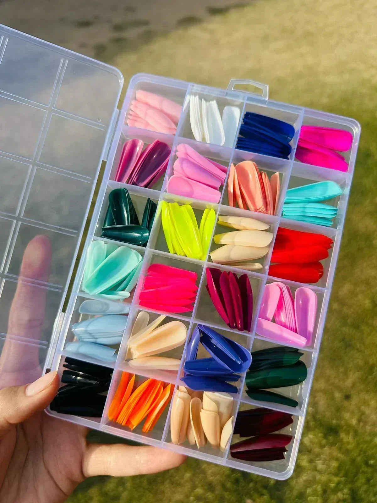 FawaQa | Artificial Nails Pack of 576 Nails (Free Glue)